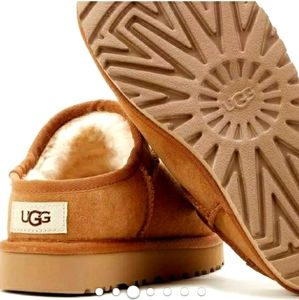 UGG